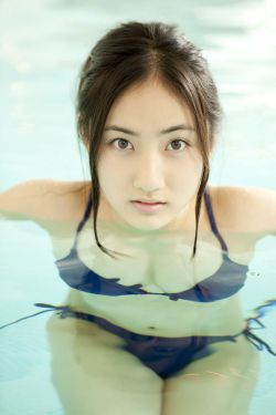 中国模特泳装秀高清